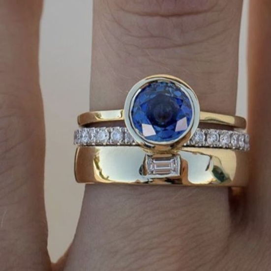 Vintaje Elegant Blue Zirconia Ring Set
