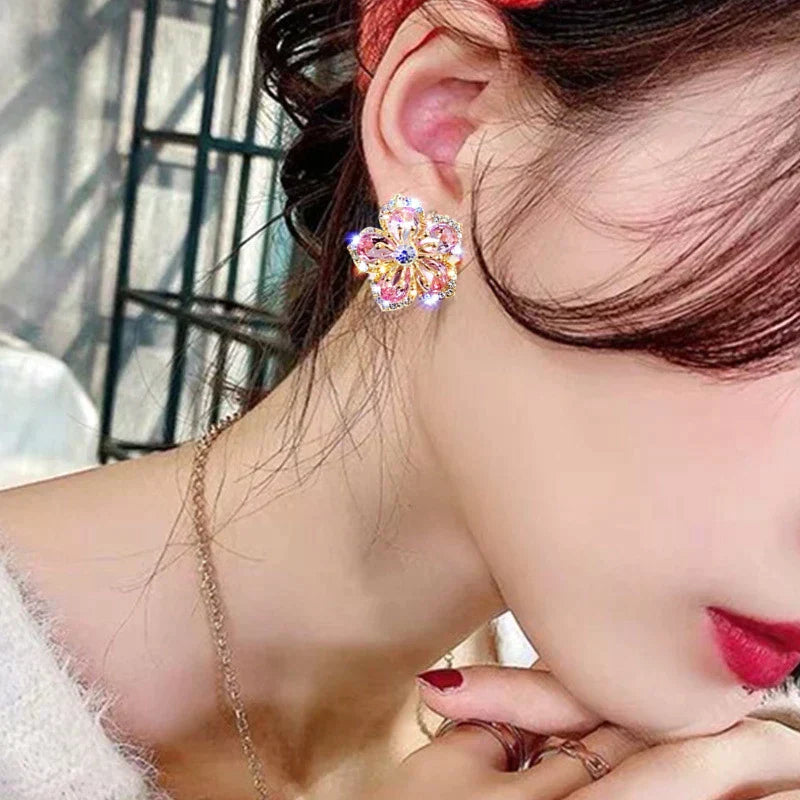 Earrings made of multicolored zirconia in silver