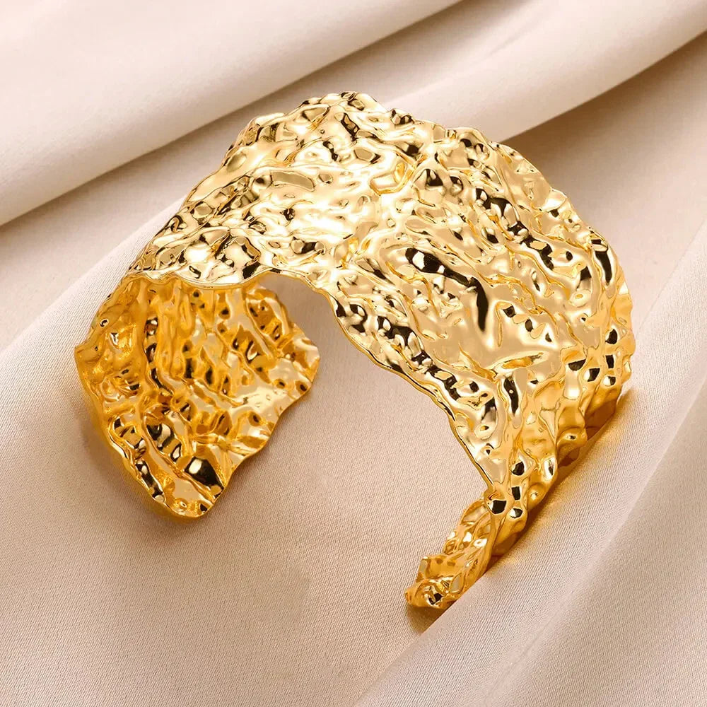 Exquisite Gold Cuff Bracelet