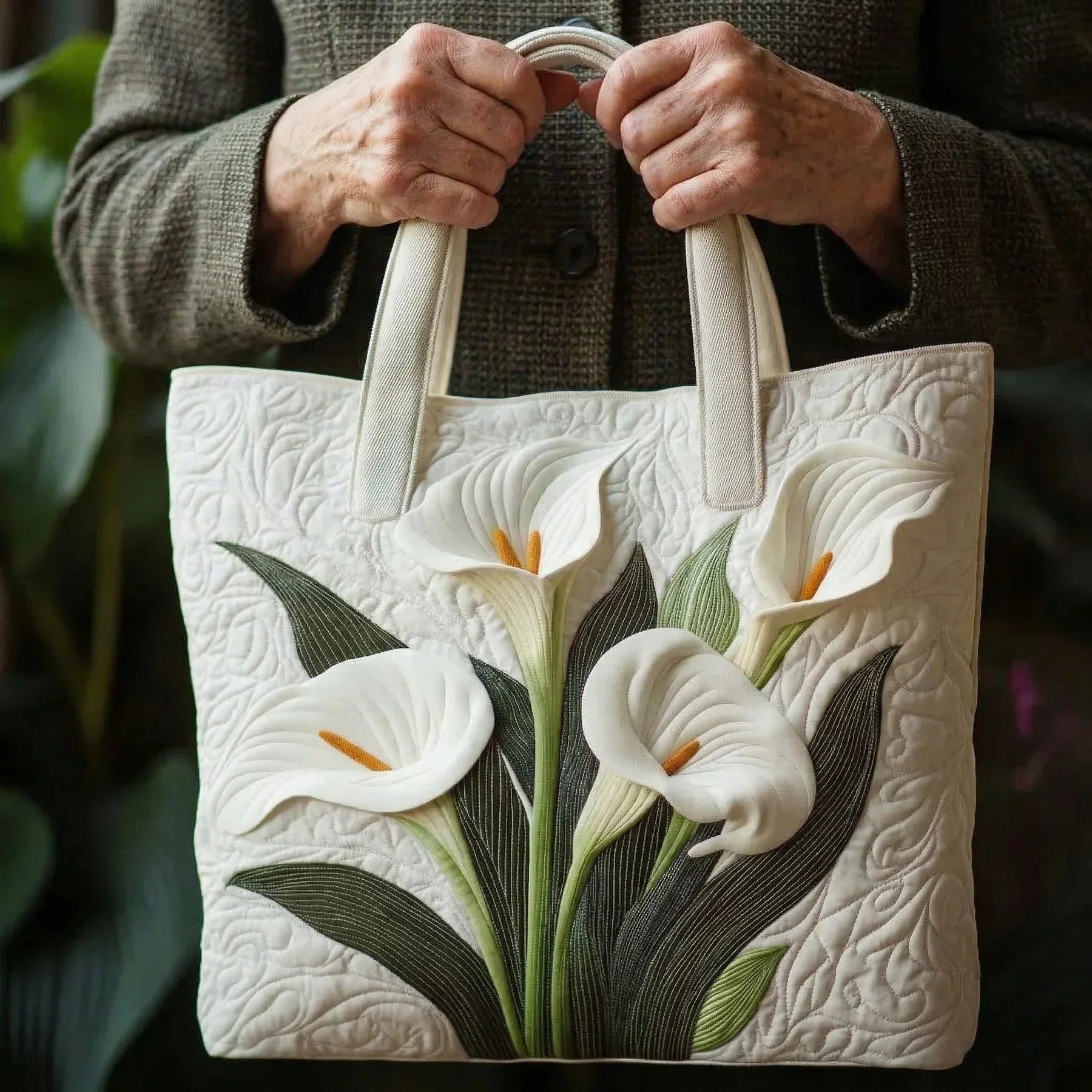 Artisan Quilted Bag - White Lilies