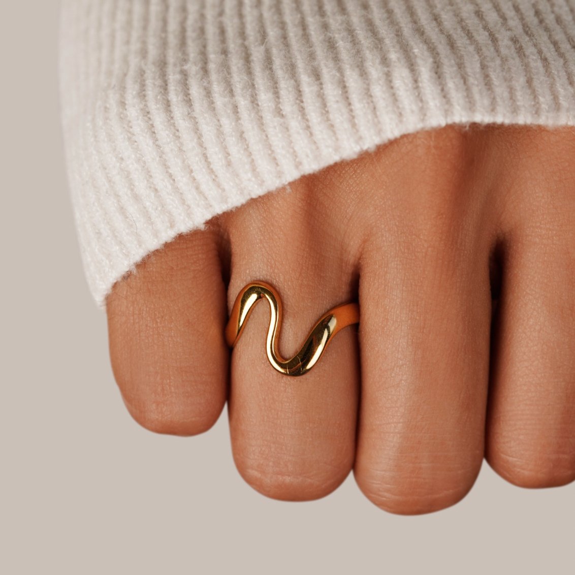 Golen Wave Ring
