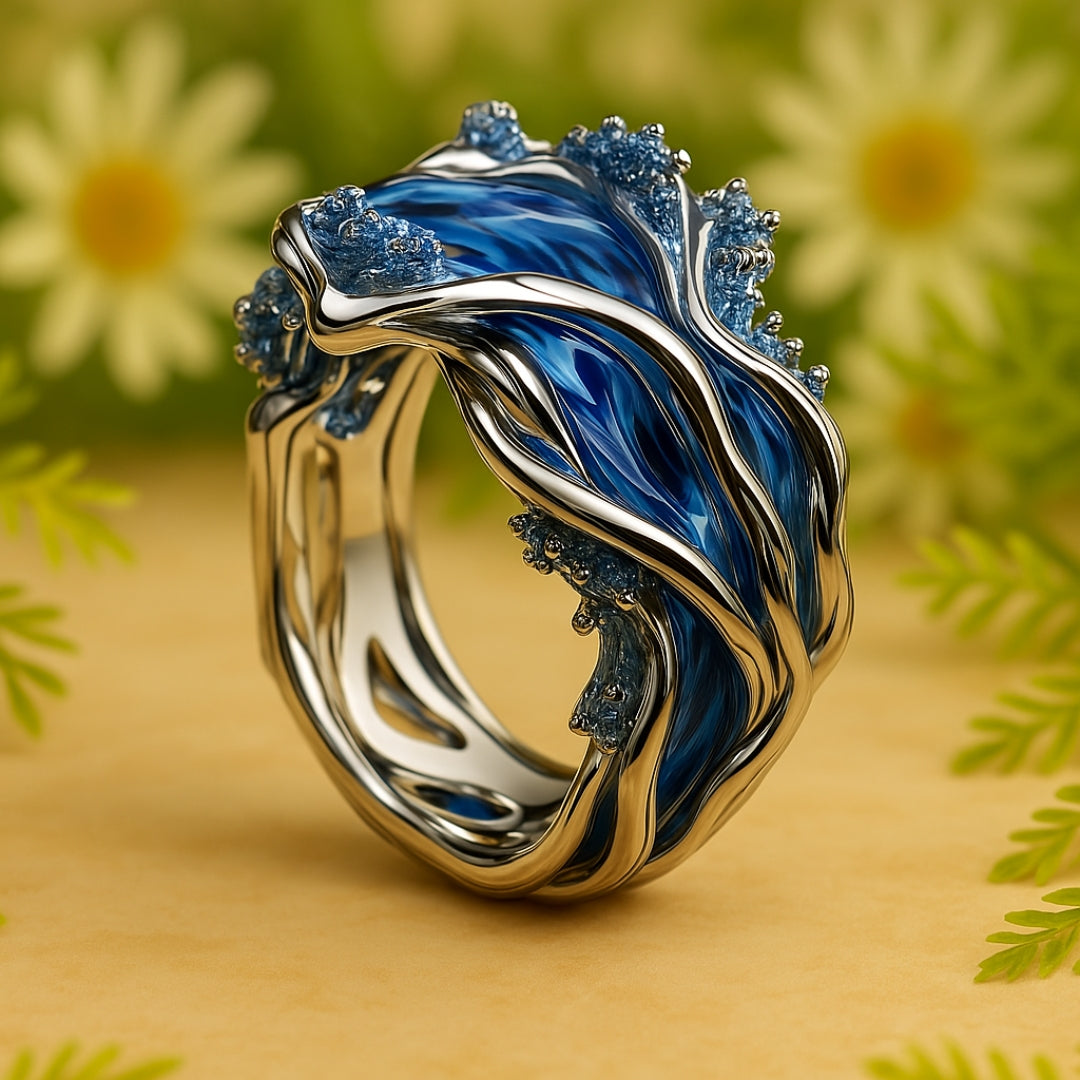 Vintaje Golden Ocean Wavy Ring